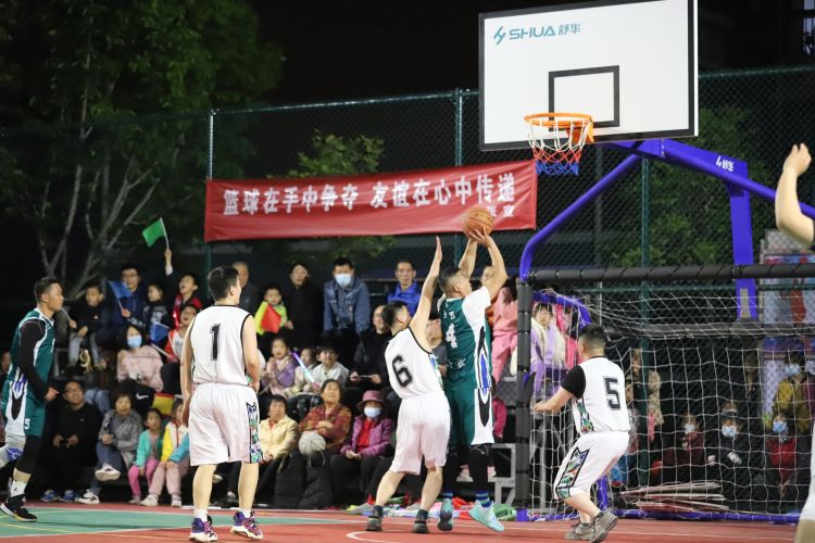 广厦后